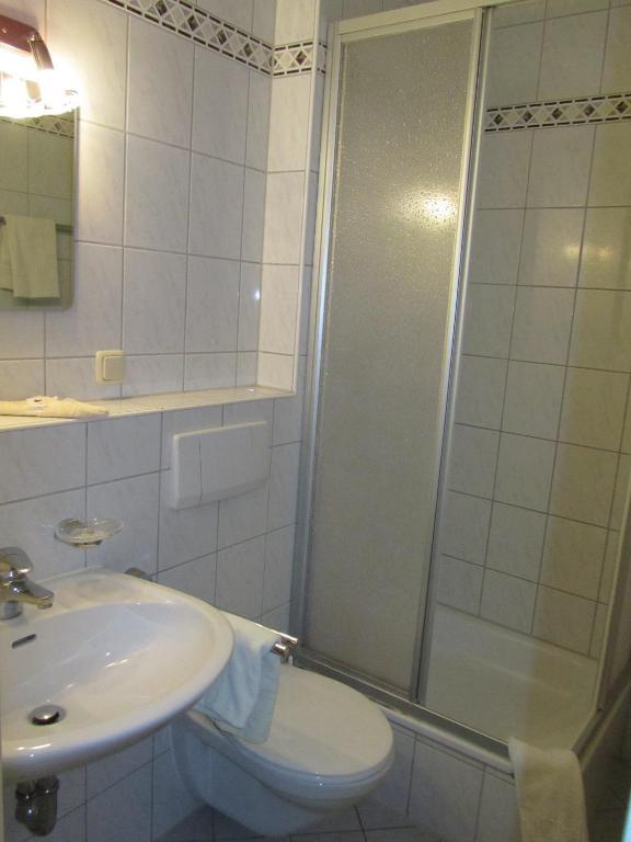 Hotel Gasthof Humplbrau Wolfratshausen Ruang foto