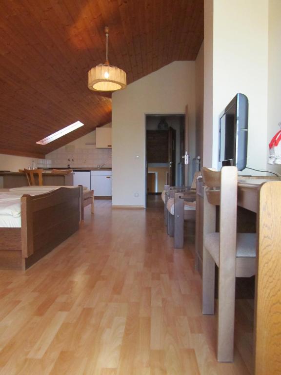 Hotel Gasthof Humplbrau Wolfratshausen Ruang foto