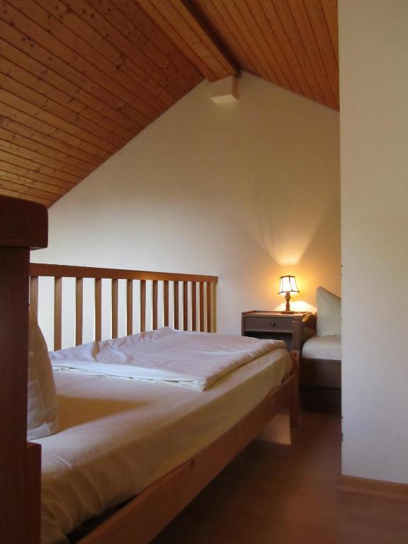 Hotel Gasthof Humplbrau Wolfratshausen Ruang foto